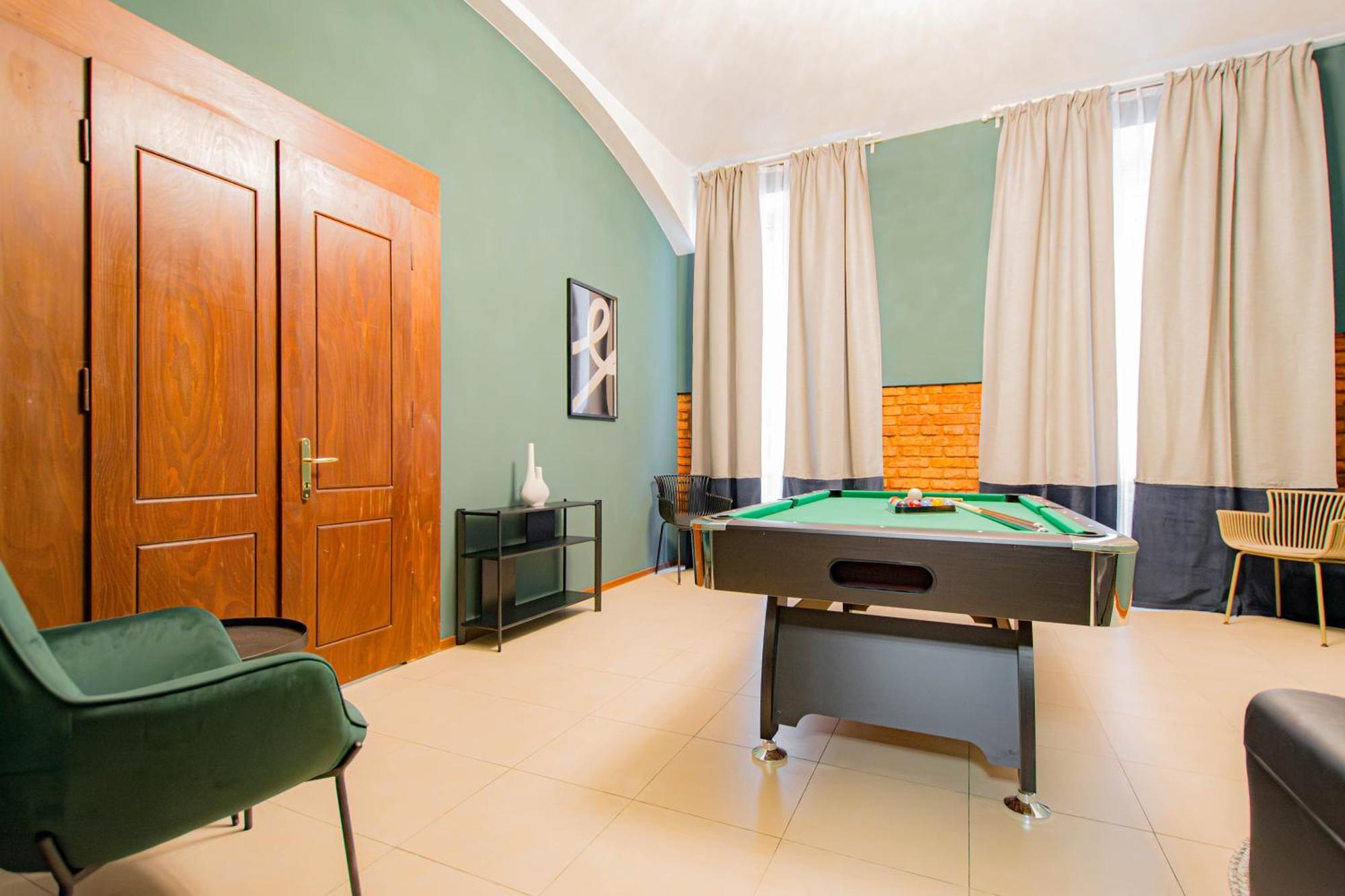 Magnificent With Sauna And Billiards Appartamento